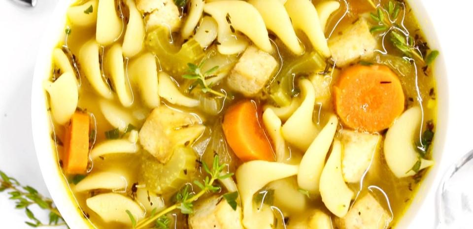 #MeatlessMonday Recipe #2: Vegan Chicken Noodle soup