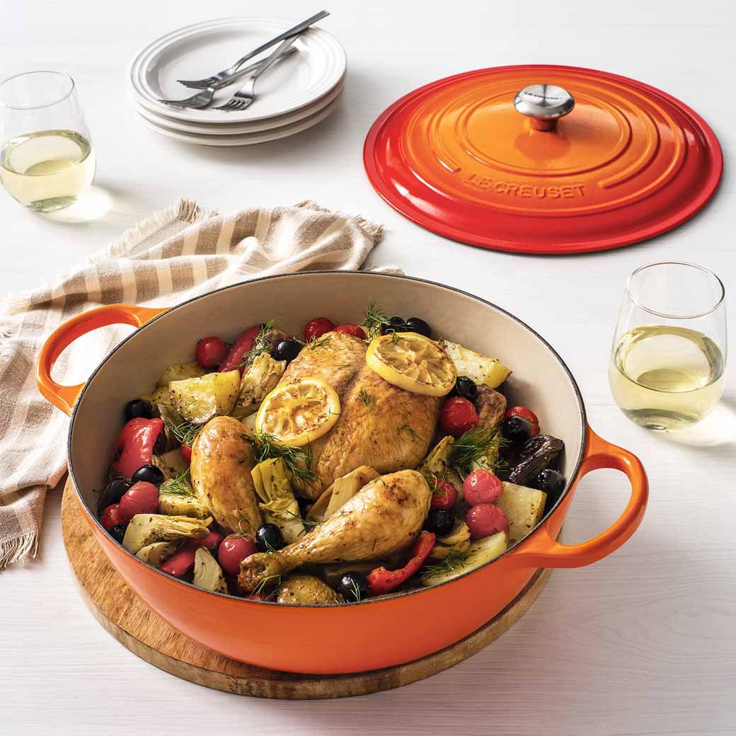 Le Creuset 7.5 Qt. Enameled Cast Iron Signature Chef&#39;s Oven