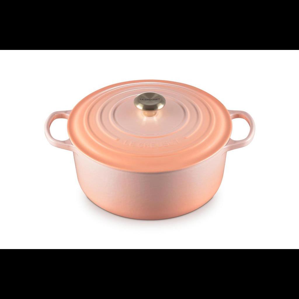 Le Creuset 5.5 qt Enameled Cast Iron Signature Round Dutch Oven