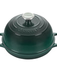 Le Creuset 9.5″ (1.75 qt.) Signature Bread Oven