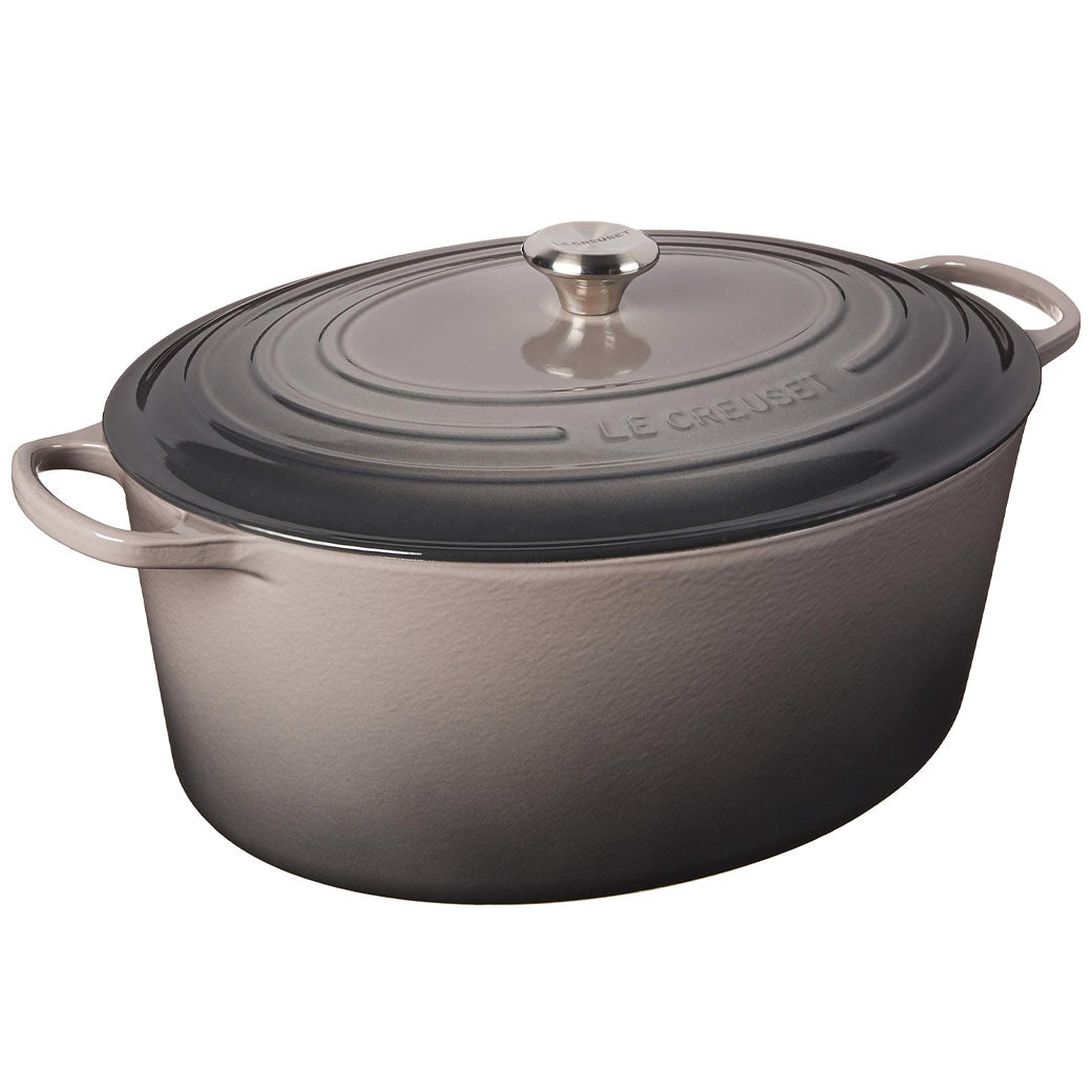 Le Creuset Signature Oval 9.5 Qt. Dutch Oven