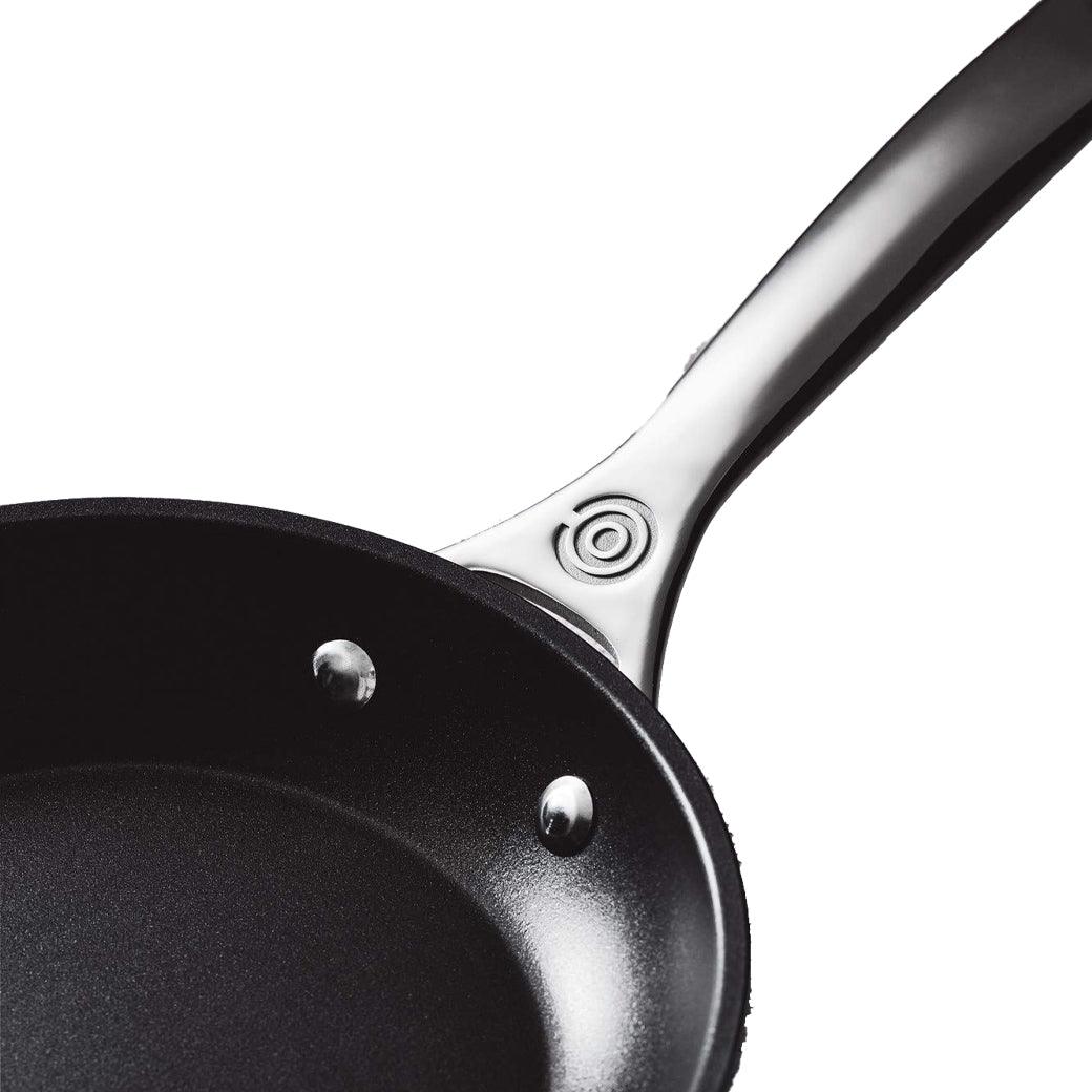 Le Creuset Toughened Nonstick PRO 2 Piece Set (8″ &amp; 10″ Fry Pan) - J.L. Hufford