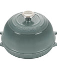 Le Creuset 9.5″ (1.75 qt.) Signature Bread Oven