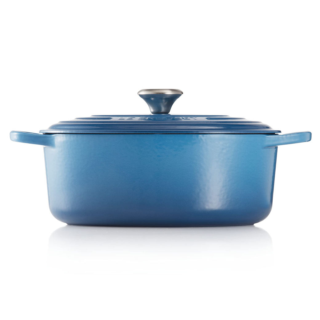 Le Creuset Signature Oval 9.5 Qt. Dutch Oven