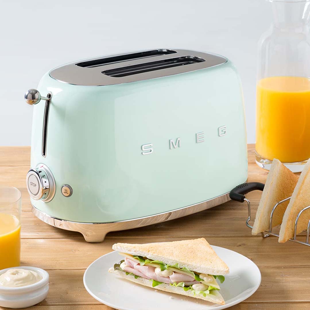 SMEG 50&#39;s Retro Style Electric 2-Slice Toaster