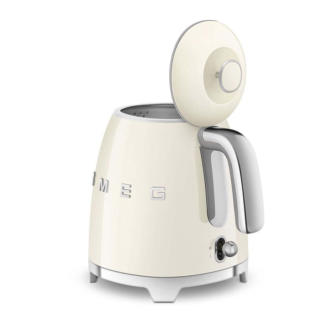 SMEG 50&#39;s Retro Style Electric Mini Kettle 1.7 Liters