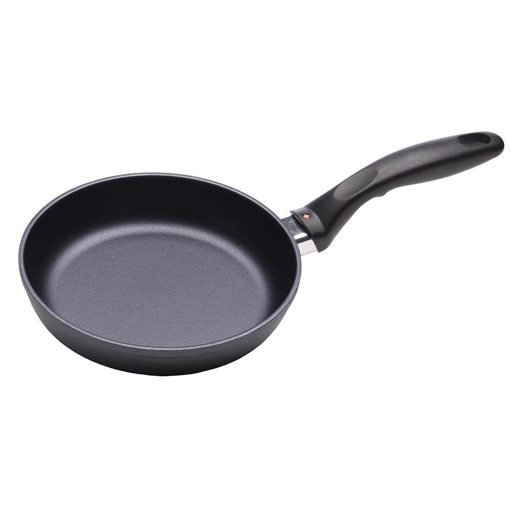 Swiss Diamond HD Fry Pan - Discover Gourmet