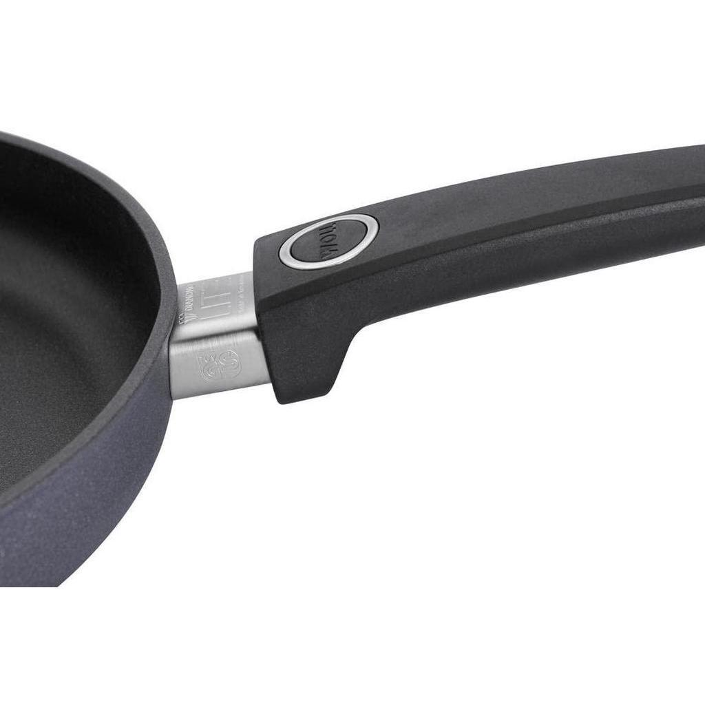 Woll Diamond Lite Saute Pan With Lid (Saute w/Lid, 9.5&quot;)