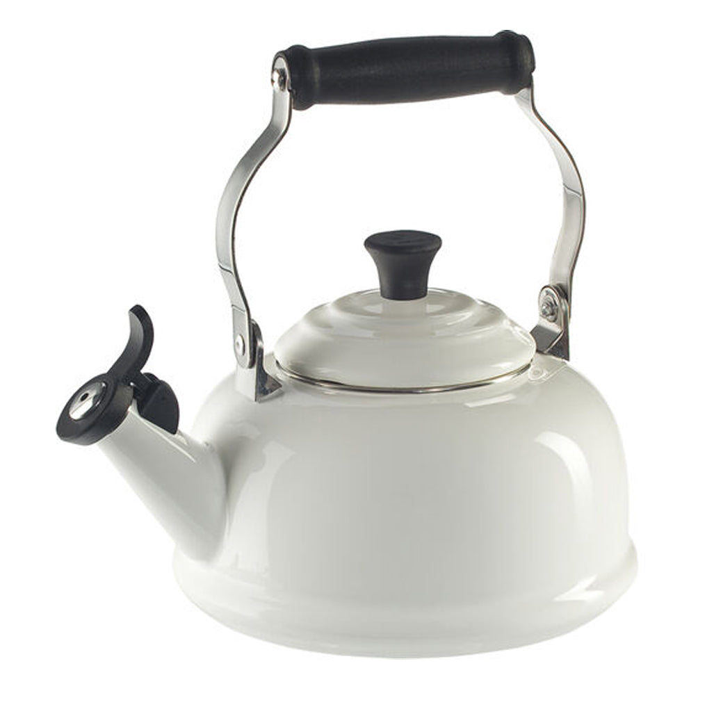 Le Creuset Enamel On Steel Whistling Tea Kettle, 1.7 qt.